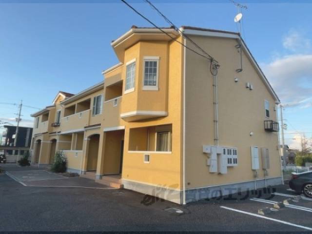 ファミーユ　アン外観写真1