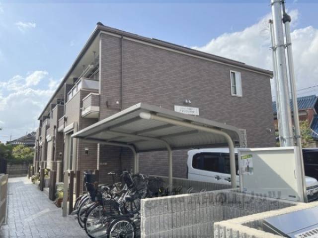 アネックス　中央外観写真1