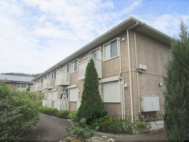 コンフォール・ヴィラＣ棟外観写真1