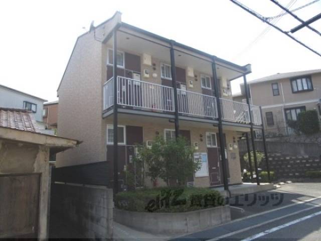 レオパレス西大寺LR外観写真2