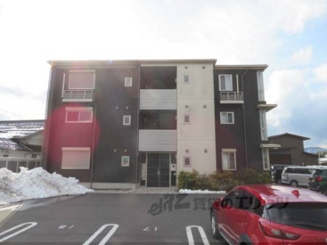 シャーメゾンアイ外観写真2