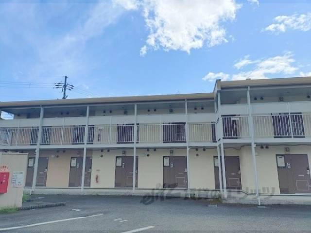レオパレスボムール２外観写真2