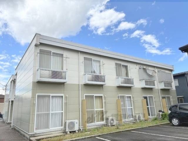 レオパレスマルイト1外観写真2