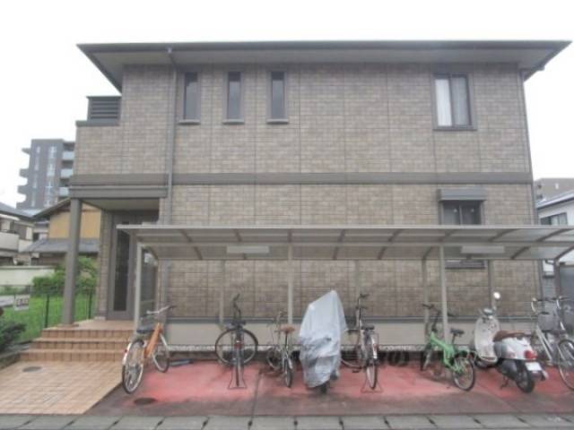 カサベルデ西大寺外観写真2