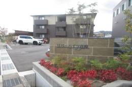 リバーハイツ唐崎外観写真