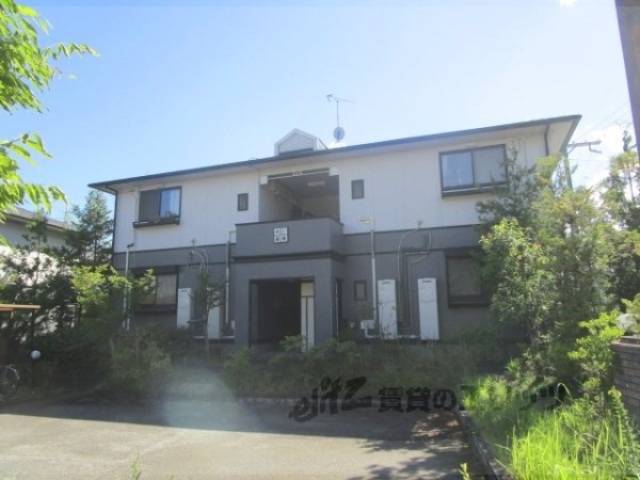 サンビレッジ学園前東坂　Ｄ棟外観写真1