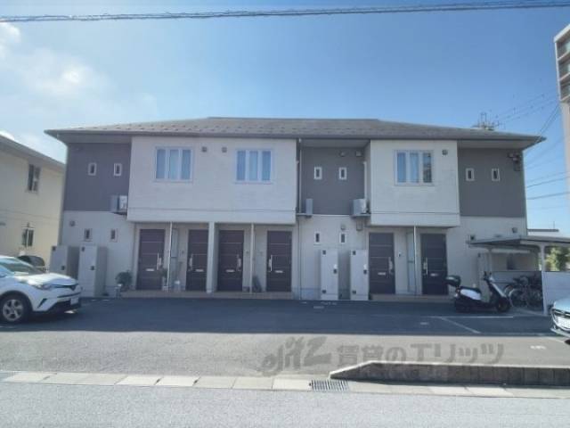 ウナ　カスカータ１外観写真1