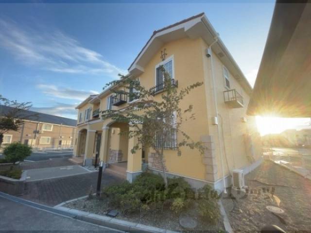 ファミーユ　ドゥ外観写真2