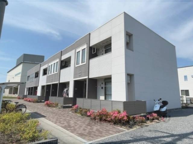 Ｌｉｒａ　Ｃｕｏｒｅ外観写真2