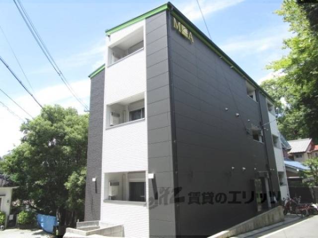 モダンアパートメント枚方上之町外観写真1