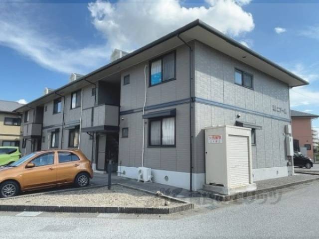 ミレニアーム外観写真2