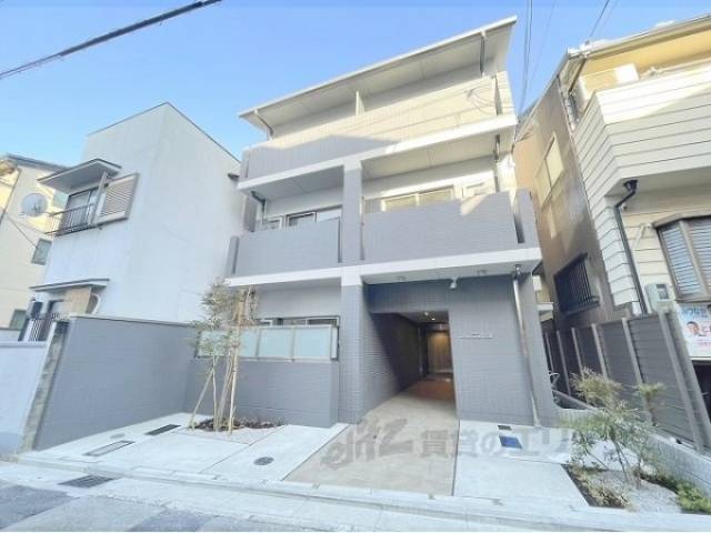 Ｍｏｎｔｅｒｏｓｓｏ京大前外観写真1