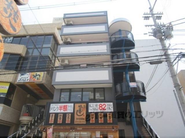 艸香駅前ビル外観写真1