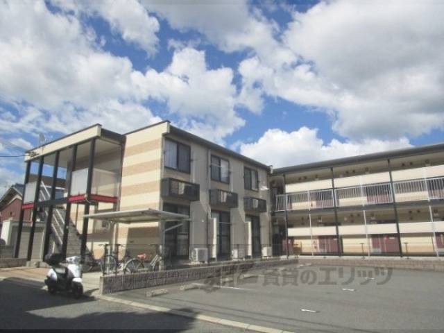 レオパレスくれーる大安寺外観写真1