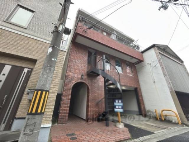 メゾンならまち外観写真1
