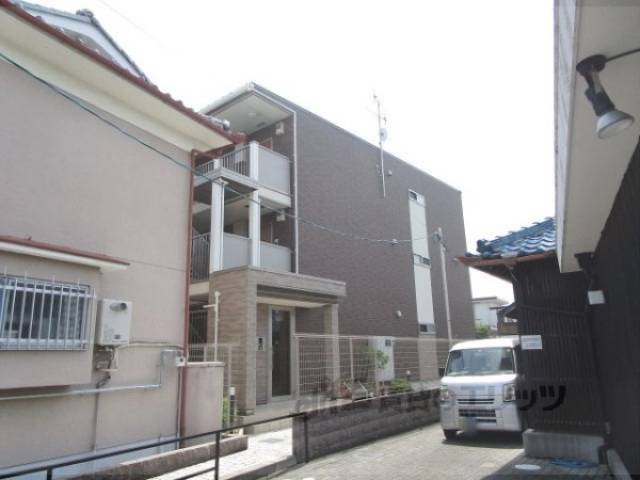 エクロジオン外観写真3