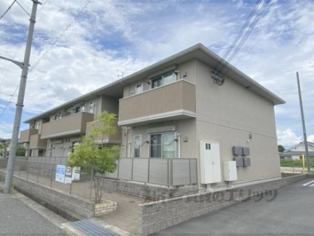 ラナプレス外観写真2