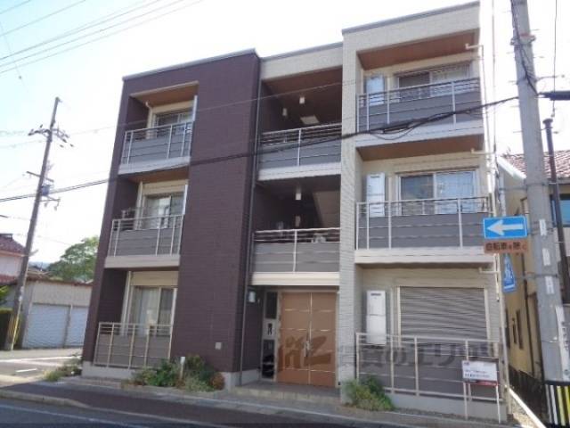 シャーメゾン翠嵐外観写真2