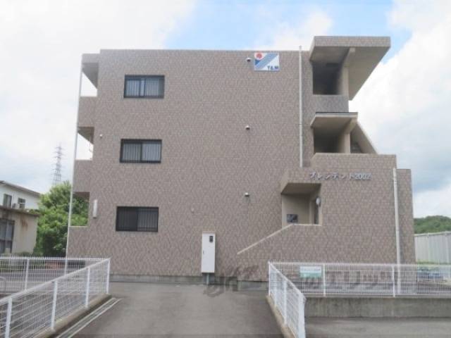 プレジデント2002外観写真2