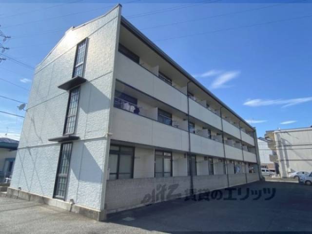 レオパレス冨田外観写真3