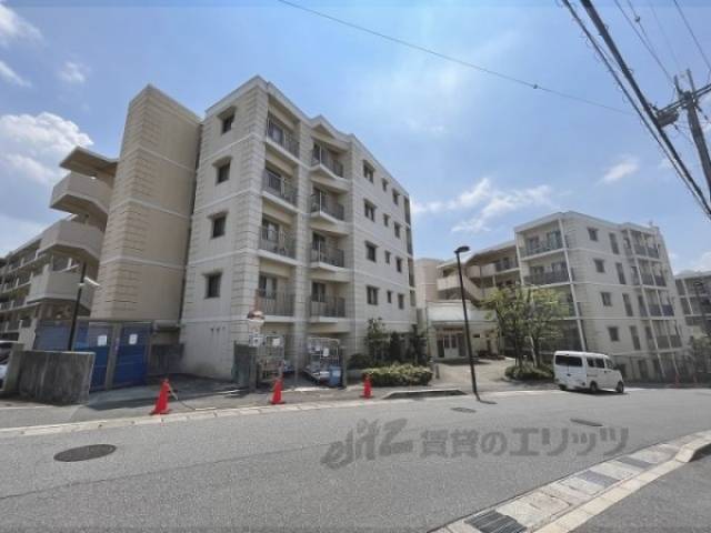 サンクタス・リビオ学園大和　花のまち外観写真1