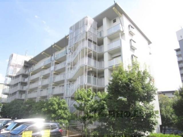 香里ケ丘みずき街団地８号棟外観写真3