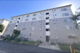 中宮第３団地３１号棟外観写真