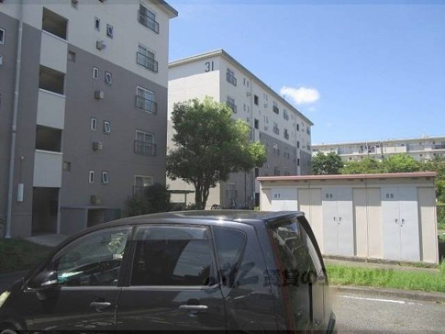 中宮第３団地３１号棟外観写真2