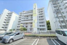 釈尊寺第二団地３７号棟外観写真