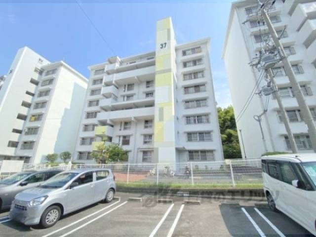 釈尊寺第二団地３７号棟外観写真1