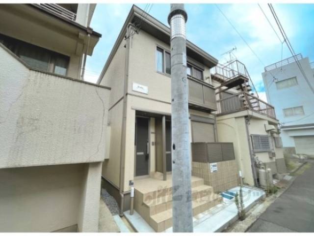 Ｒｕｈｅ（ルーエ）外観写真1