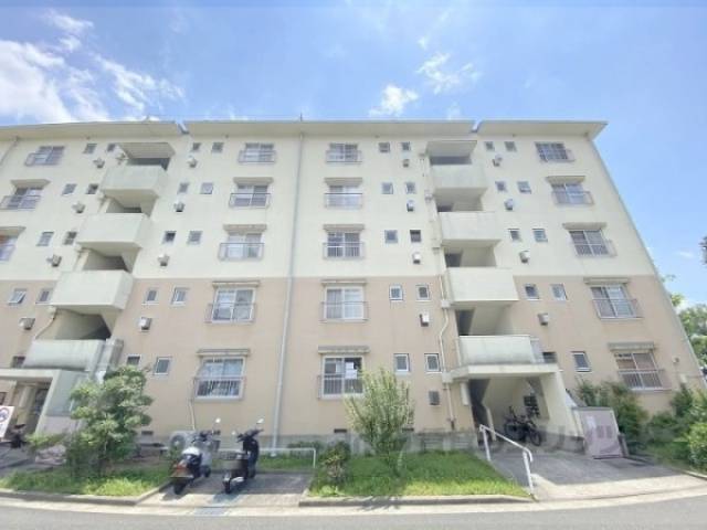 桜丘団地１８号棟外観写真2