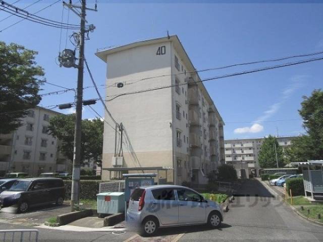 中宮第３団地４０号棟外観写真2