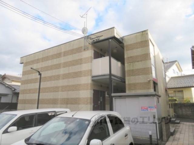 レオパレスすみれ１外観写真1