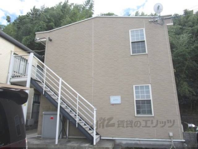 レオパレスエンブレム外観写真3