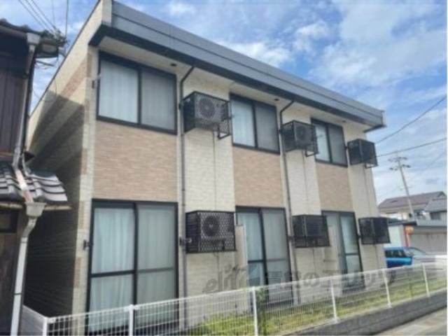 レオパレス嵯峨外観写真3