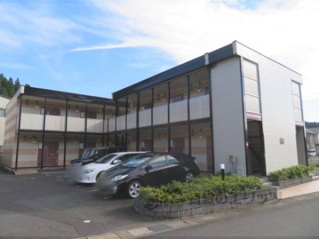 レオパレスそよ風外観写真2