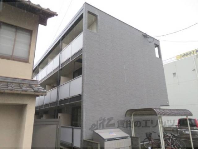 レオパレス萬代橋外観写真3