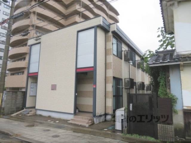 レオパレス白糸橋外観写真2