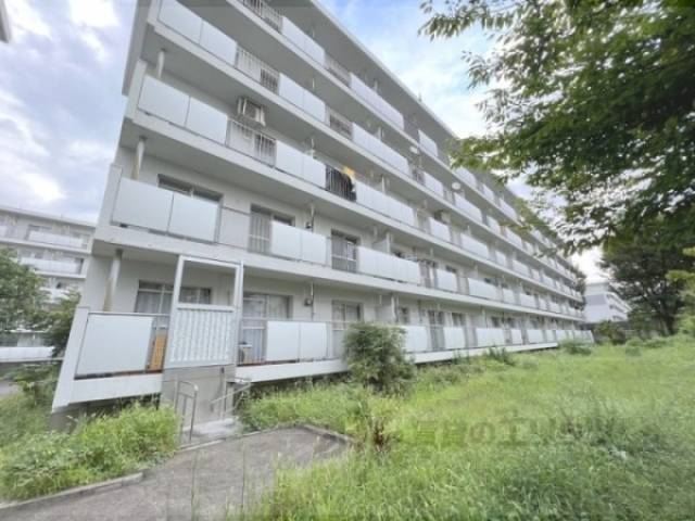 桃山南団地33号棟外観写真3