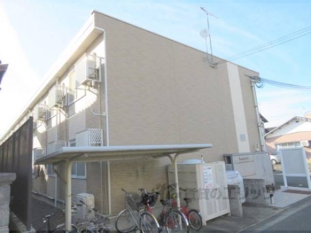 レオパレスクレインコート平田外観写真3