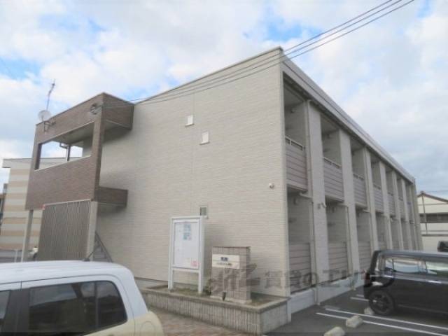 レオパレス羽崎外観写真2