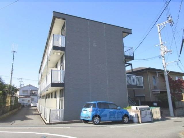 レオパレスカサグランデ外観写真1