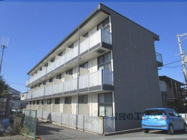 レオパレスカサグランデ外観写真2