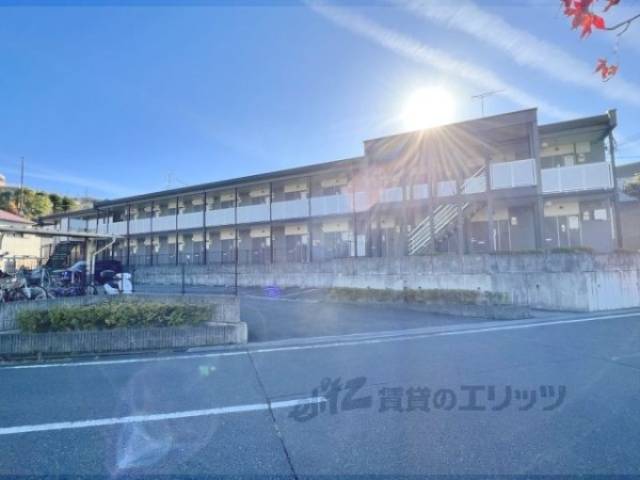 レオパレス津田山手外観写真2