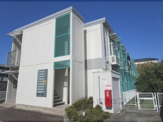 レオパレス渚外観写真2