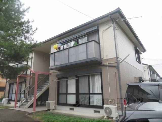 カサベルデＡ外観写真1