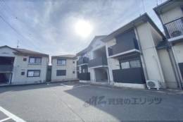 ラフィーネ當麻弐番館外観写真