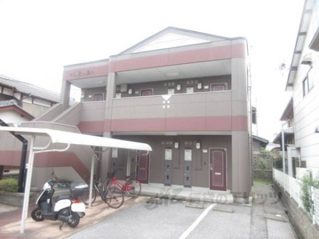 ベルクレスト外観写真1