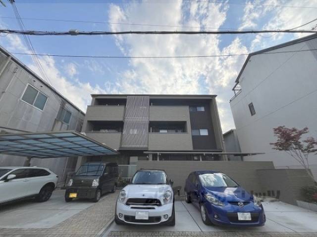 シャーメゾン油小路外観写真2